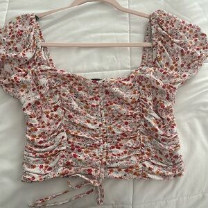 Floral stretchy top!